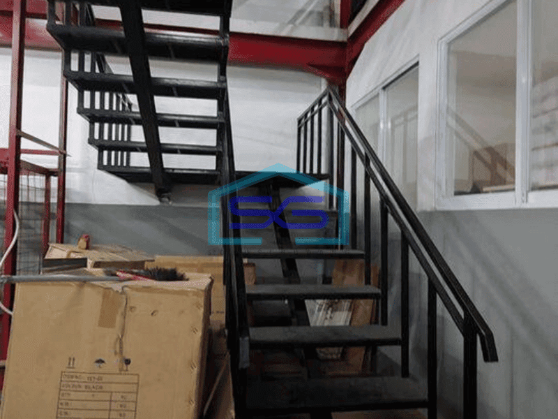 Dijual Gudang Bizz Park Full Renov Daan Mogot SHM Bagus