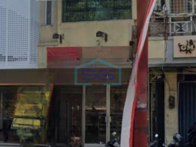 Disewakan Cepat Ruko Luas Tanah 100 m² 3 Lantai Lokasi Jakarta Barat