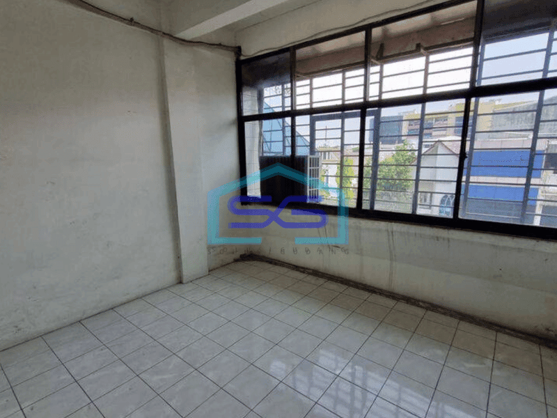 Dijual Ruko 4 Lantai Bisa Untuk Gudang di Pinangsia Jakarta Barat