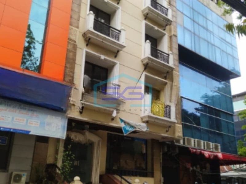 Disewakan Ruko Gandeng di Melawai Kebayoran Baru, Jakarta Selatan LB 950 m²