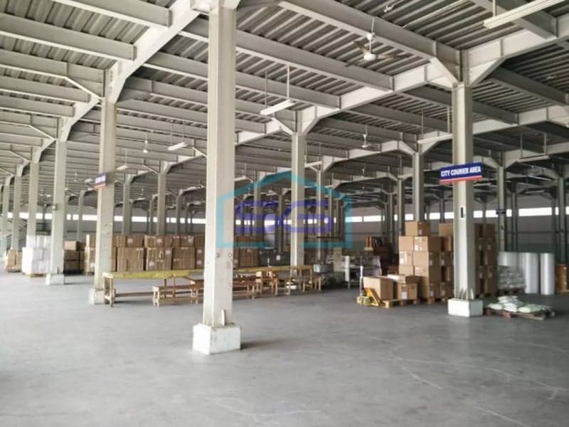 Gudang disewakan di jurumudi cengkareng