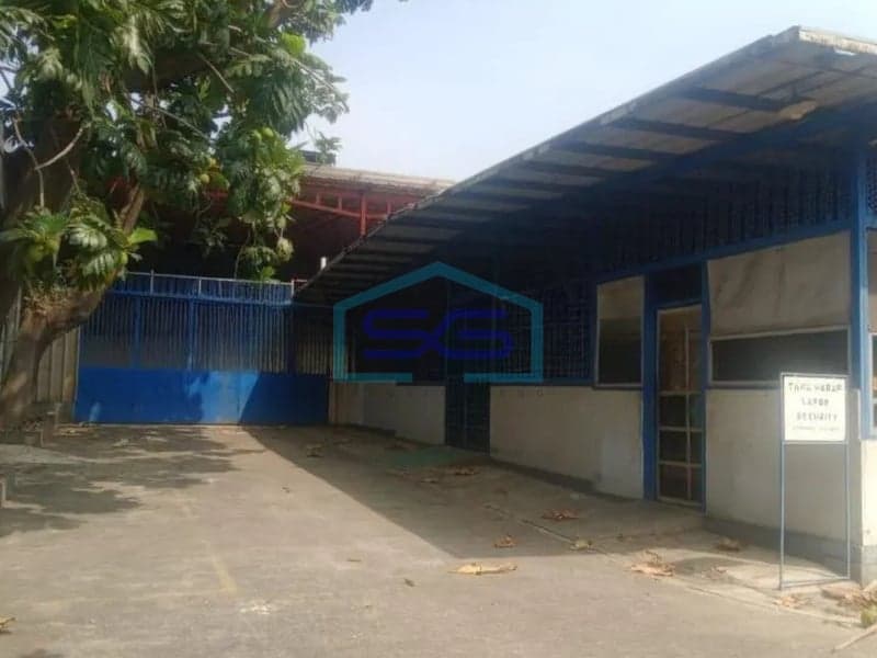 Disewakan Gudang Eks Pabrik Baut di Dalam Kawasan Industri Cikarang Bekasi Jawa Barat Luas Bangunan 950 m²