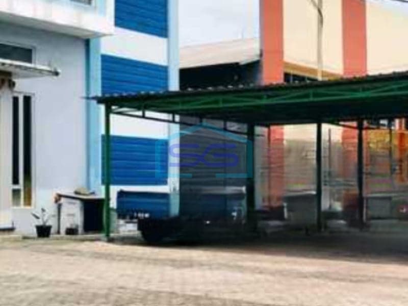 Dijual Cepat Gudang Strategis Luas Bangunan 600 m² Lokasi di Tangerang