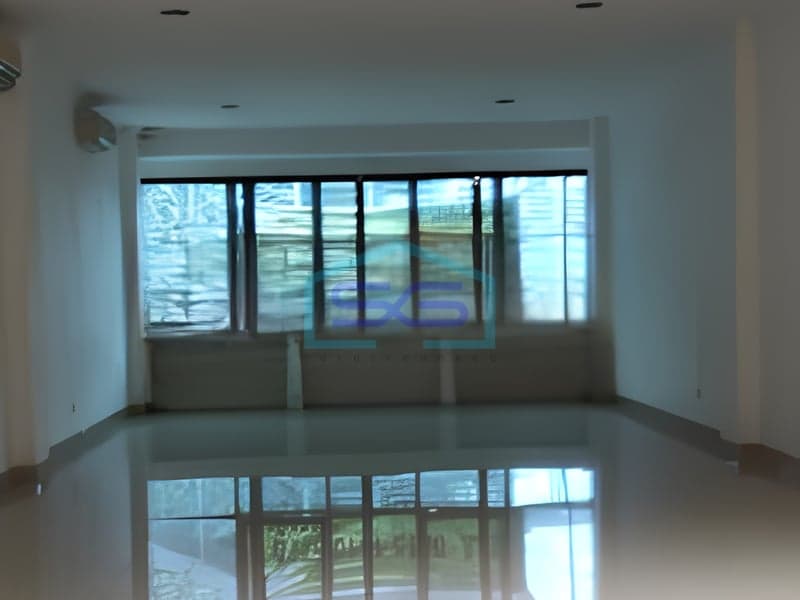 Dijual Ruko Lokasi Strategis di Danau Sunter Utara, Jakarta Utara LB 255 m²