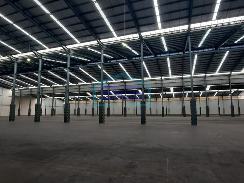 DISEWAKAN GUDANG LUAS DI AREA INDUSTRI JATAKE