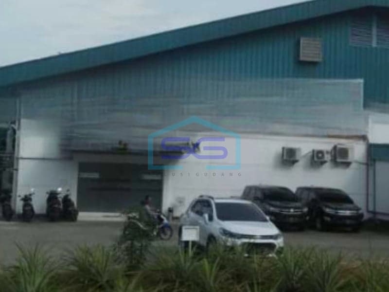 Dijual Gudang Pabrik Luas Bangunan 9000 m² Lokasi di Karawang Timur