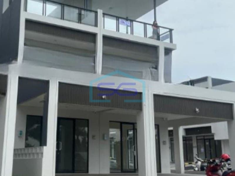 Dijual Ruko 3 Lantai Luas Bangunan 141 m² Bebas Banjir di Tangerang Banten