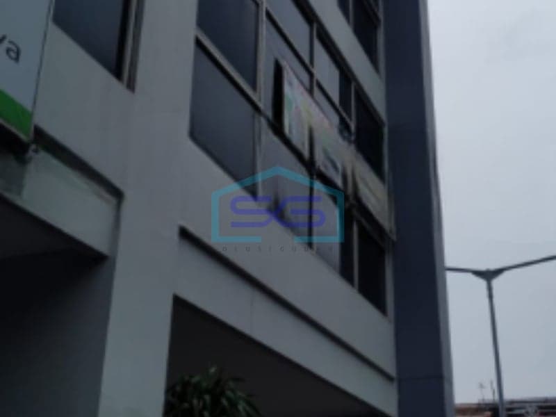 Dijual Ruko Luas Bangunan 250 m² Lokasi di Jakarta Timur