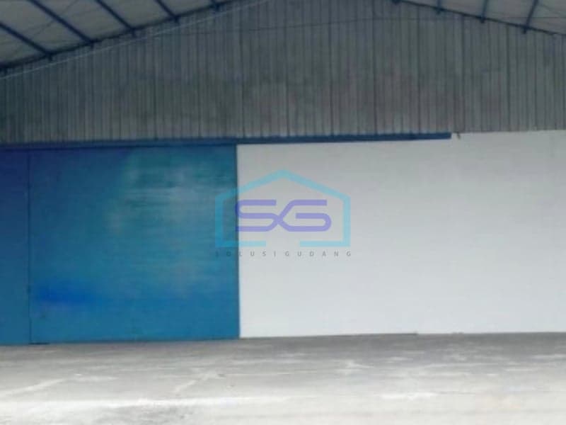 Disewakan Gudang Luas Tanah 2300 m² Lokasi di Jakarta Barat Akses Container 40 Ft