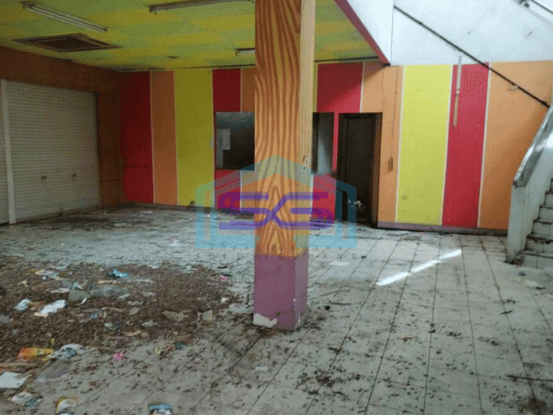 Dijual Ex swalayan di balaraja barat dekat ke pintu tol cocok buat Gudang