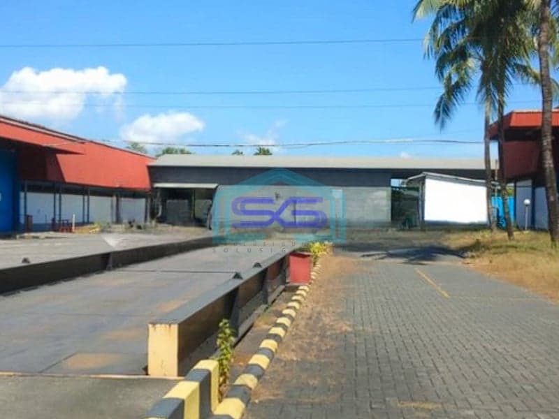 Disewakan Gudang Kawasan Industri Siap Pakai Luas Bangunan 8500m² di Makassar
