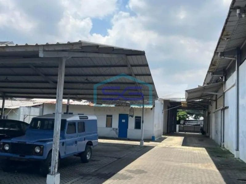 Disewakan Gudang Kantor Strategis di Soekarno Hatta, Bandung Jawa Barat Luas Bangunan 2100 m²