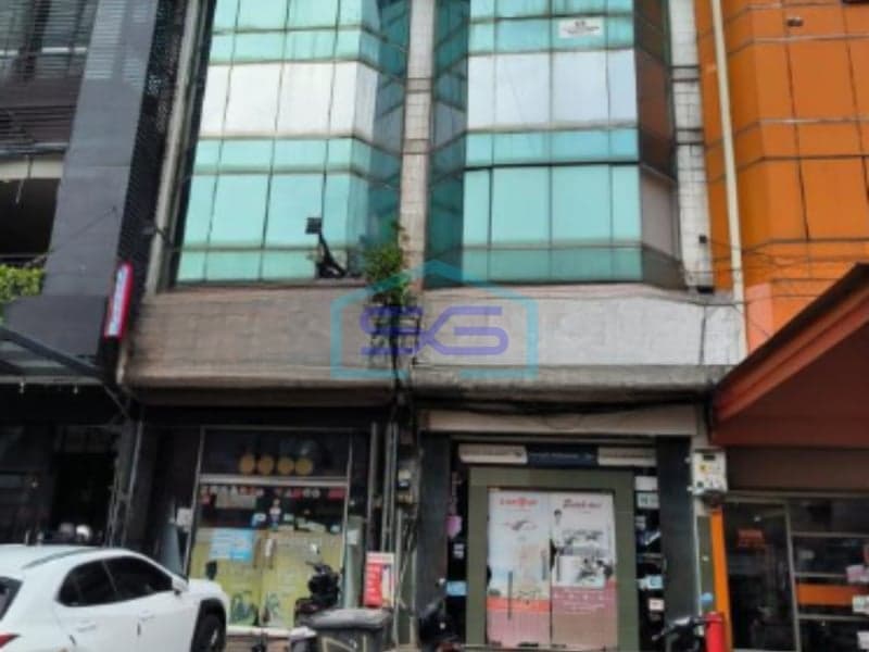 Dijual Ruko Lokasi Strategis di Jalan Tebet Raya, Jakarta Selatan LB 290 m²