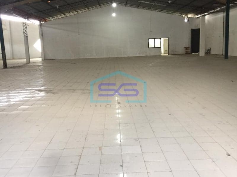DISEWAKAN GUDANG DI CIRACAS JAKARTA TIMUR