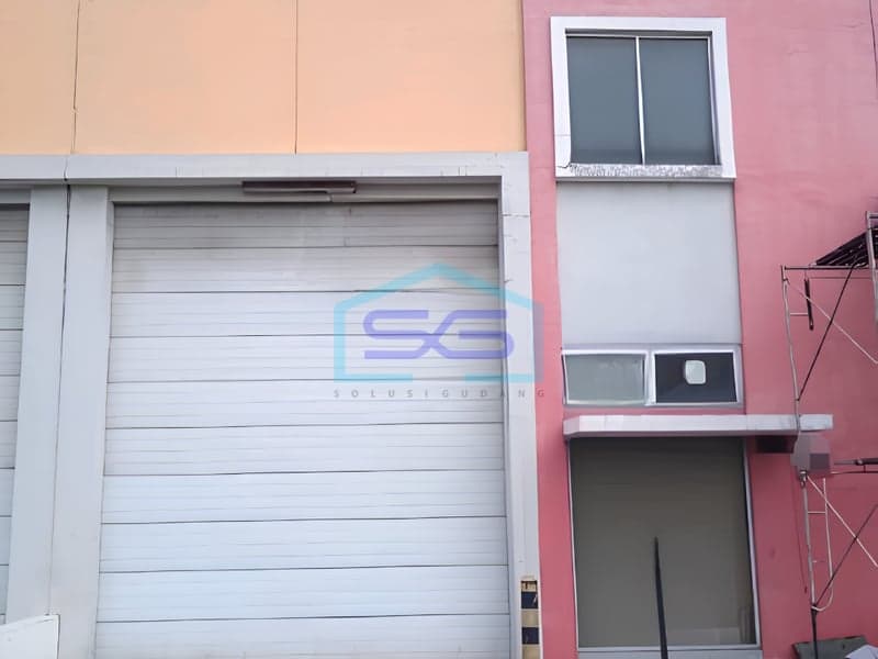Dijual Gudang Hadap Utara di Bizpark, Jakarta Timur LB 162 m²