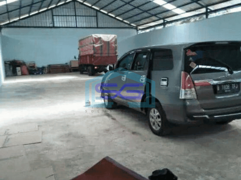 Dijual Gudang Siap Operasional Strategis di Ranca Bungur, Bogor Selatan