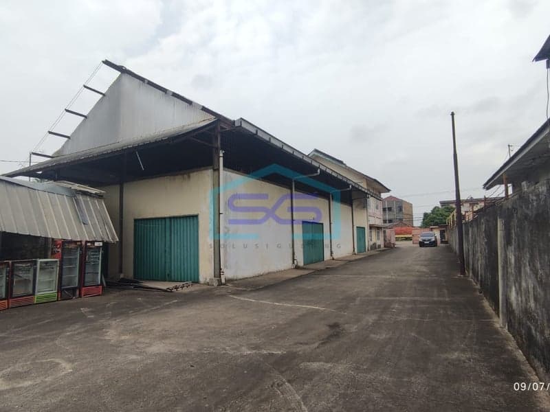 Dijual Gudang + Kantor Strategis di Banyuasin, Sumatera Selatan Luas Bangunan 1069 m²