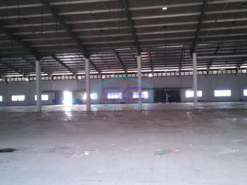 Disewakan gudang di Cakung luas bangunan 6000 meter