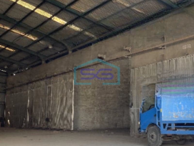 Dijual Gudang Luas Bangunan 2000 m² Kondisi Bagus Lokasi di Jakarta Timur