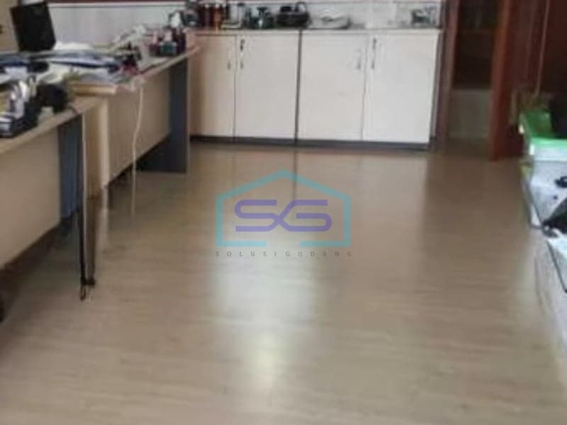 Dijual Ruko Lokasi Strategis Luas Bangunan 235 m² di Jakarta Barat