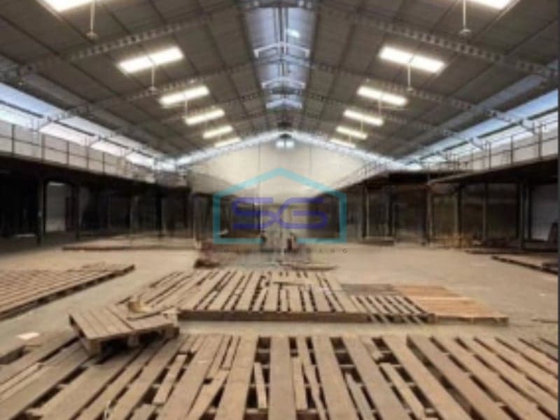 Dijual Gudang Lokasi Strategis, Akses Jalan Besar di Jakarta Utara LB 1.512 m²