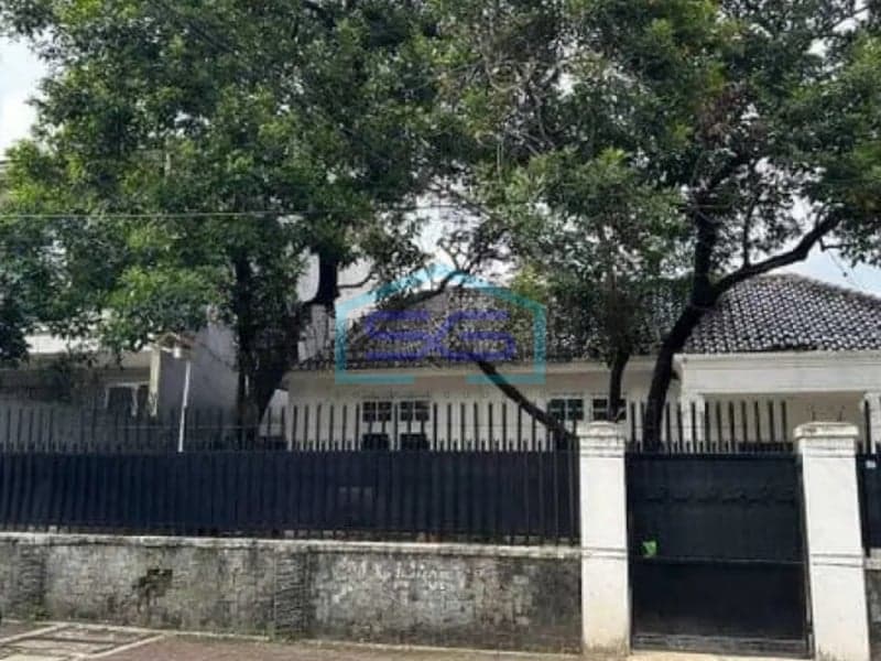Disewakan Ruang Usaha di Pusat Kota Menteng, Jakarta Pusat - Luas Bangunan 450 m²