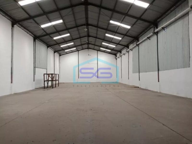 Disewakan gudang di Margomulio surabaya