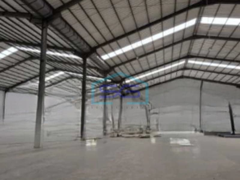 Disewakan Gudang Bebas Banjir Luas Bangunan 1840 m² Lokasi di Tangerang