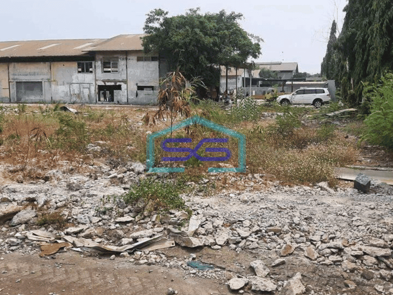 Disewakan Tanah Kosong Bisa Untuk Gudang di Kapuk Kamal Jakarta Barat