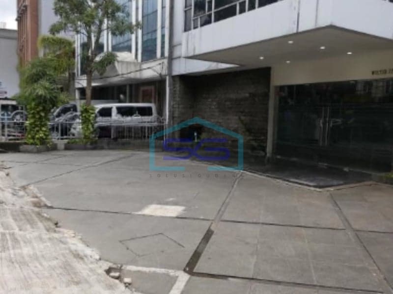 Disewakan Kantor di Area SCBD Wolter Monginsidi, Jakarta Selatan LB 420 m²