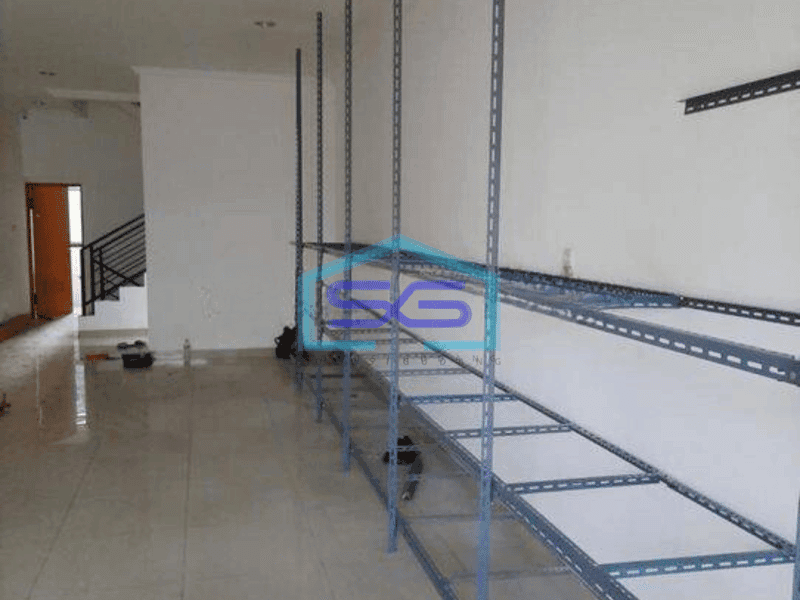Disewakan ruko duri kepa jakarta barat lokasi bagus