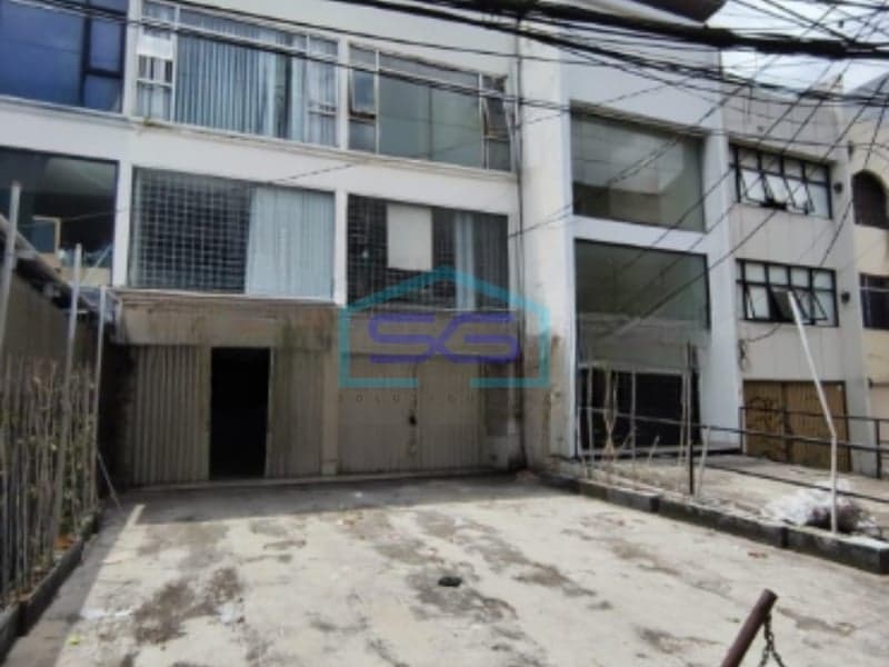 Disewakan Ruko Lokasi Premium di Jalan Utama, Jakarta Selatan LB 470 m²
