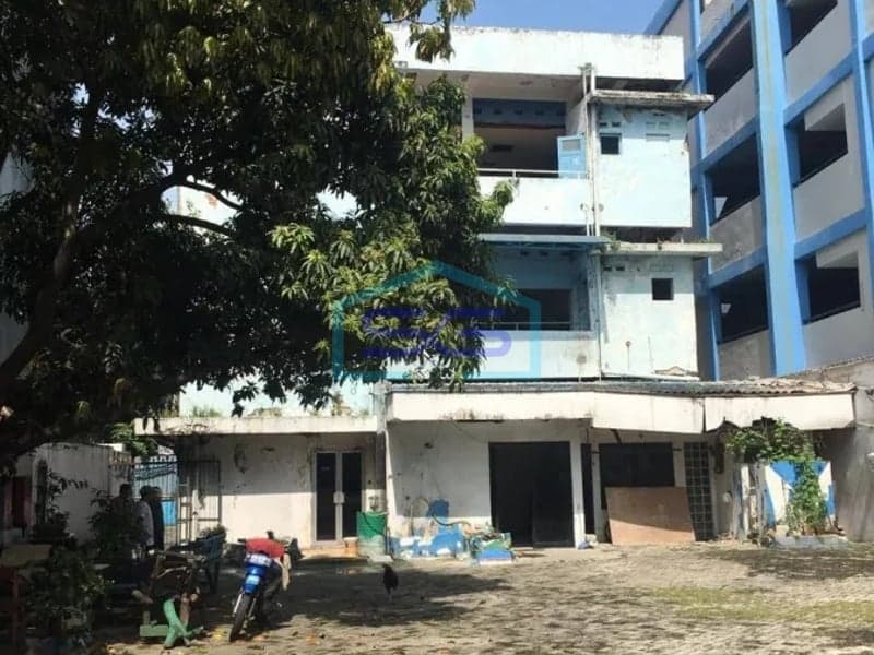 Dijual Gedung + Lahan di Gunung Sahari