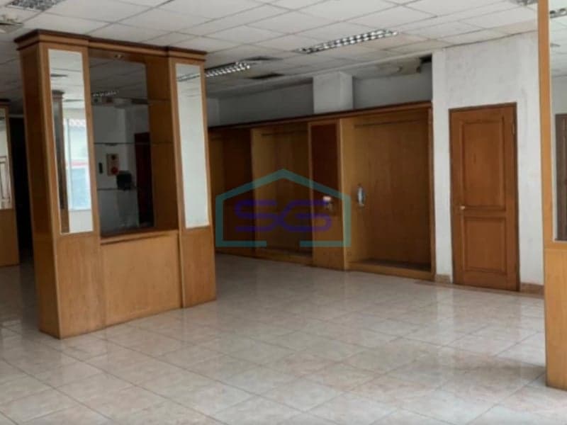 Disewakan Kantor Siap Pakai di Cideng Raya, Jakarta Pusat LB 1.300 m²