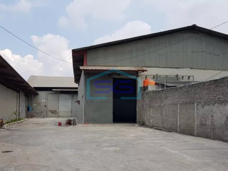 Disewakan gudang di pelumpang jakarta utara luas 800m,1800m, 500m dan 200m