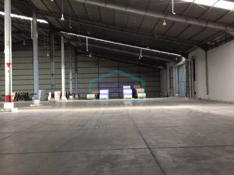 Disewakan gudang di sunter luas 15000m