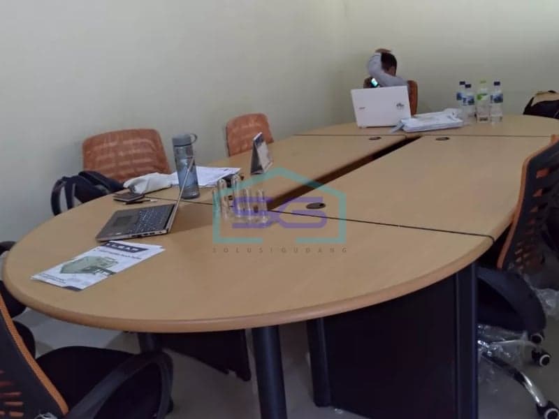 Disewakan Gudang di Central Cakung luas 500m