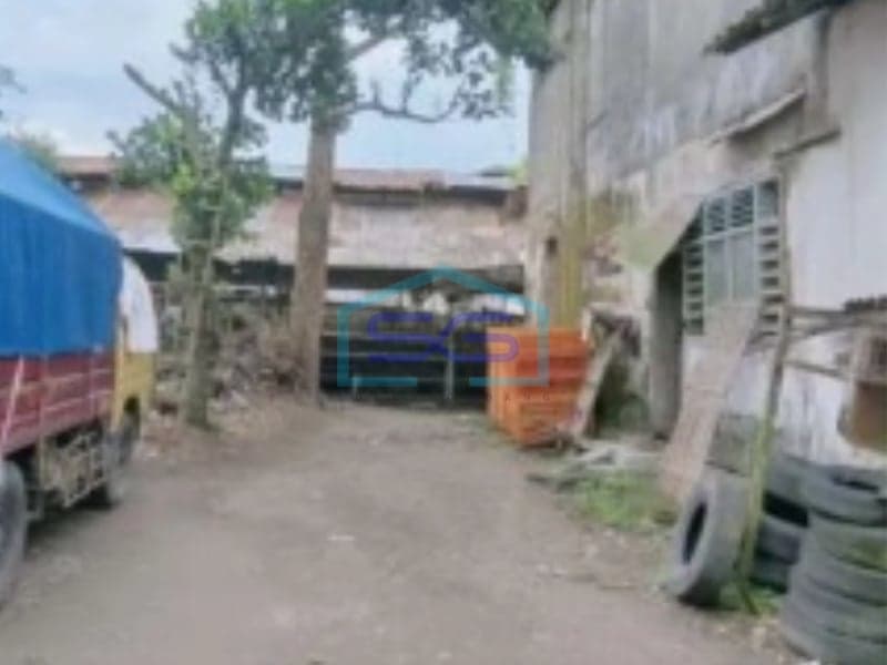 Dijual Ruang Usaha Luas 1435 m² Lokasi di Wates Kediri