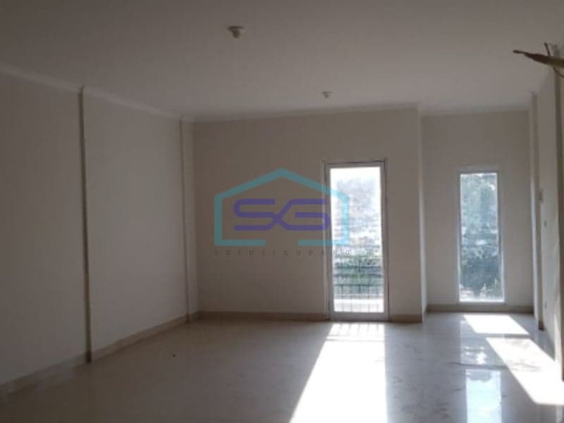 Dijual Ruko 3 Lantai Luas Tanah 100 m² Lokasi di Jakarta Barat