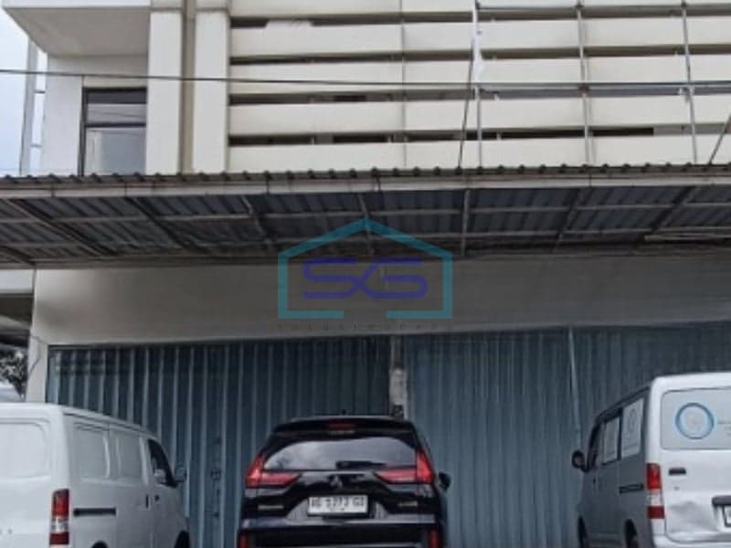 Disewakan Ruko Lokasi Strategis Luas Bangunan 120 m² 2 Lantai di Kediri