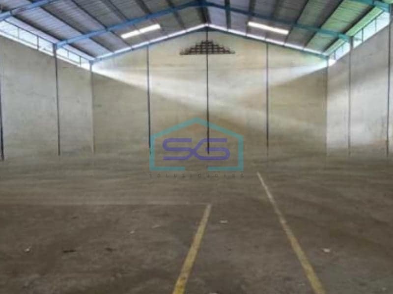 Dijual Gudang Luas Tanah 2130 m² Lokasi Bebas Banjir di Sepatan Tangerang