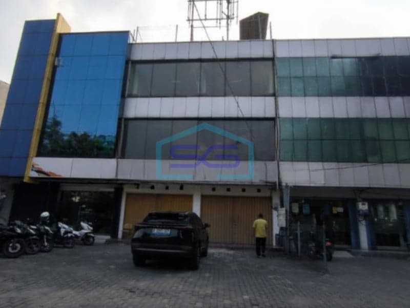 Disewakan Ruko Gandeng di Pasar Minggu, Jakarta Selatan LB 490 m²