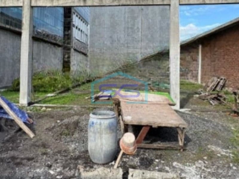 Disewakan Gudang Luas Tanah 800 m² Siap Huni Lokasi di Surabaya