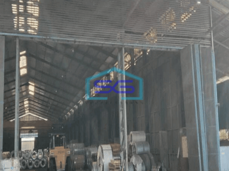 Disewakan Gudang Jurumudi, Siap Pakai, Ada Crane, Lewat Kontener 40 Feet di Tangerang