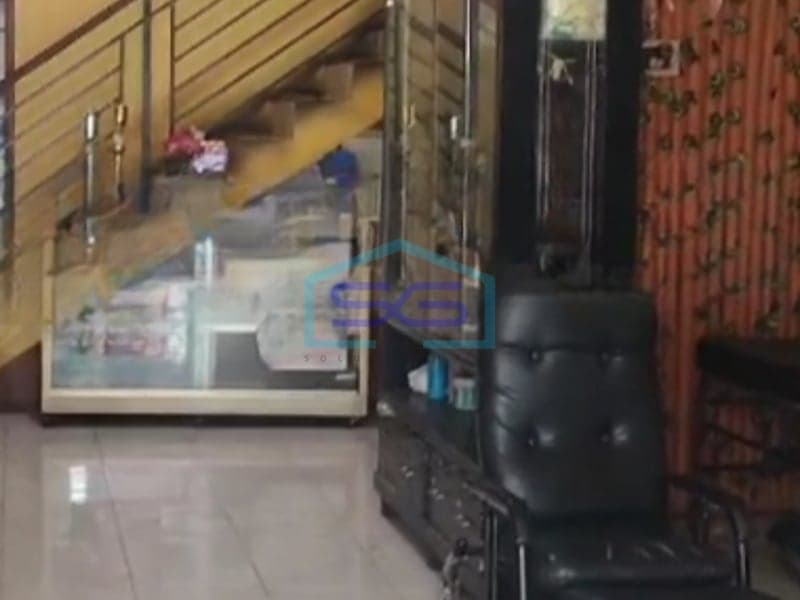 Dijual Ruko Strategis Luas Bangunan 190 m² Sertifkat SHM Lokasi Bekasi