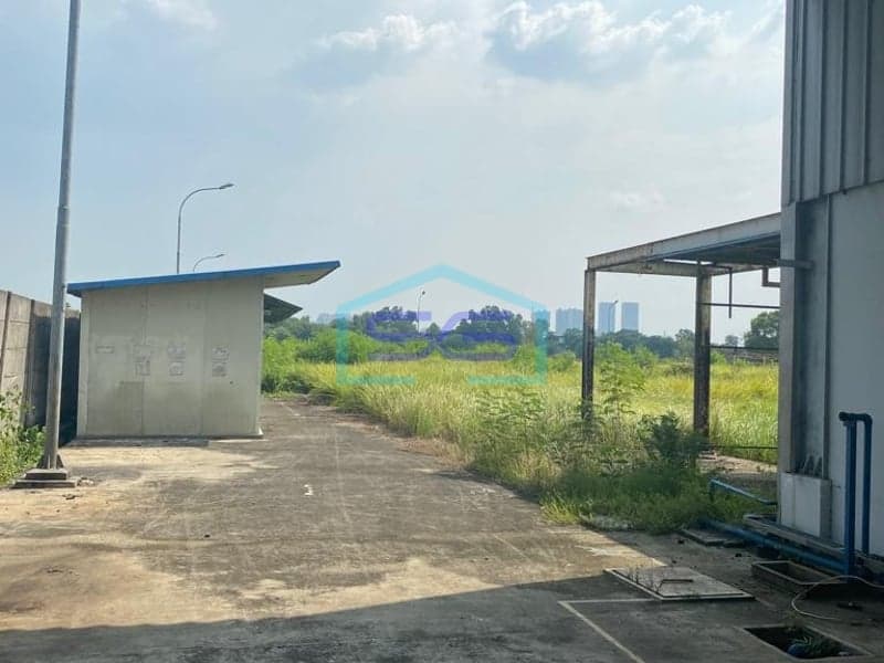 Dijual Gudang di Jababeka 5 Cikarang, Bekasi Bangunan dengan Lahan Luas dkt Delta Silicon 1, Lippo Cikarang