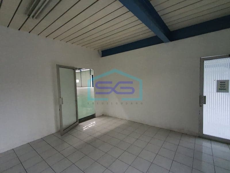 Gudang Workshop Hyundai Lippo Cikarang Disewakan Bulanan ( Bayar per 6 Bulan )