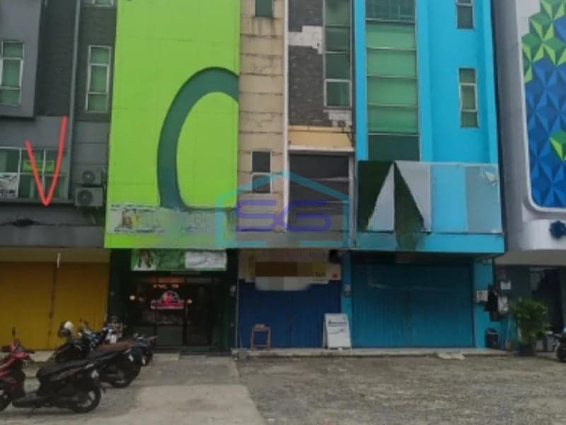 Disewakan Ruko Ada Rooftop di Jalan Raya Pasar Minggu, Jakarta Selatan LB 448 m²