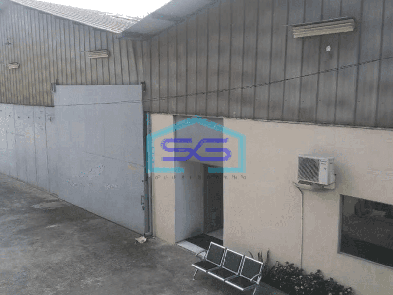 Dijual Gudang Strategis Dipinggir Jalan Kawasan Ramai, Tangerang