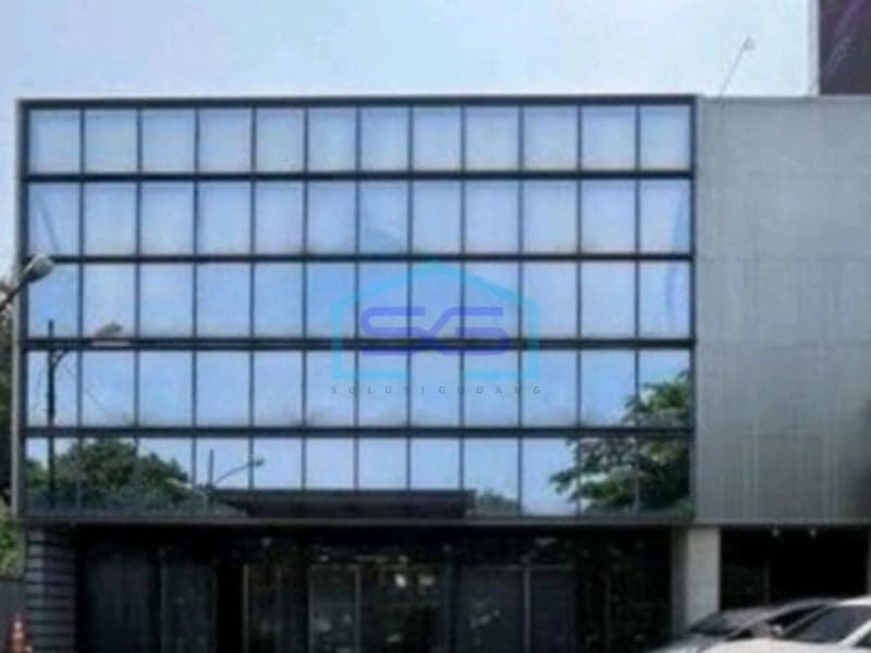 Dijual Kantor Lokasi Strategis di Palmerah, Jakarta Barat LB 665 m²